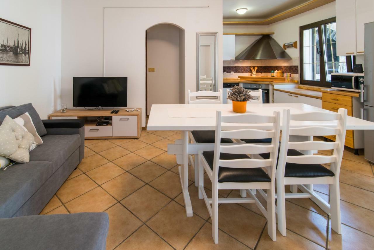 Apartman Babic Krk Town Esterno foto
