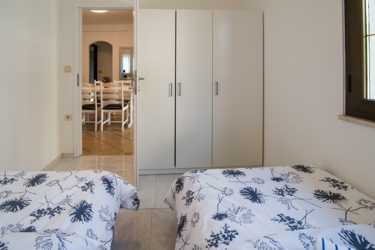 Apartman Babic Krk Town Esterno foto